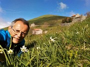 03 Vista sulla Chiesetta e sulla cima del Linzone  